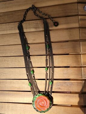 Vintage-Inspired Green and Orange Rose Pendant Necklace - Women Jewelry